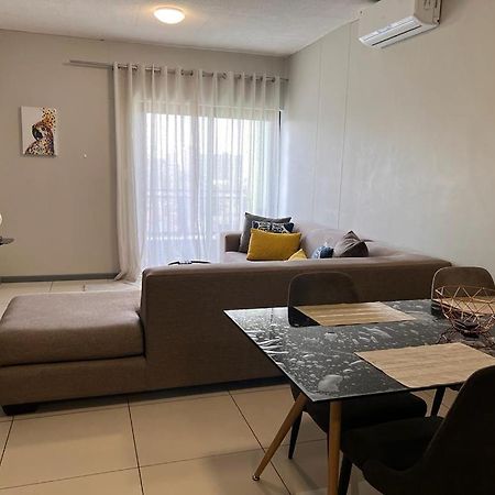 D'S Central Hideout Windhoek Luaran gambar